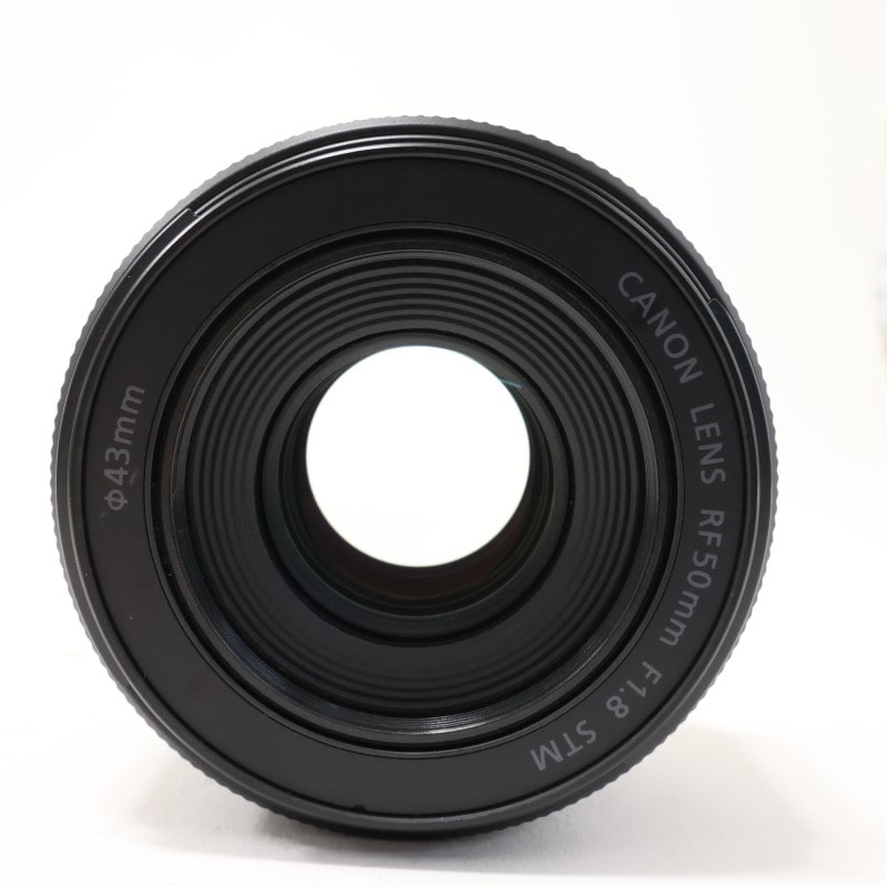 RF50mm F1.8 STM