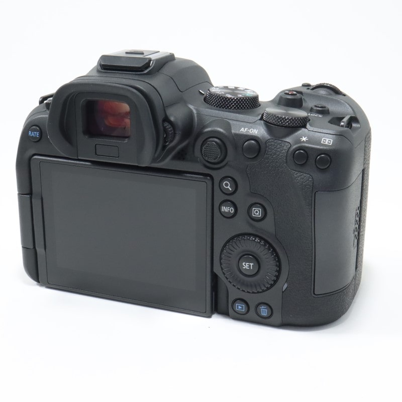 EOS R6