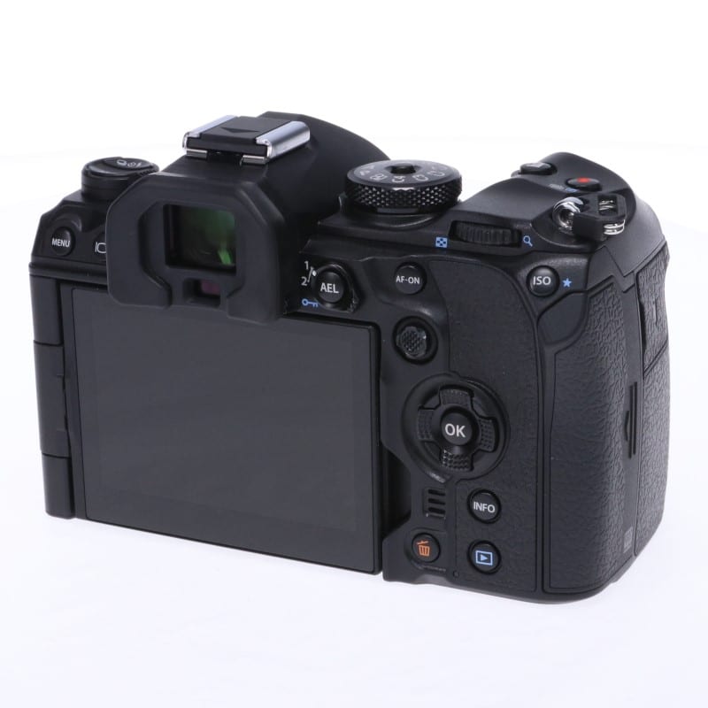 OM SYSTEM OM-1 Mark II ボディー