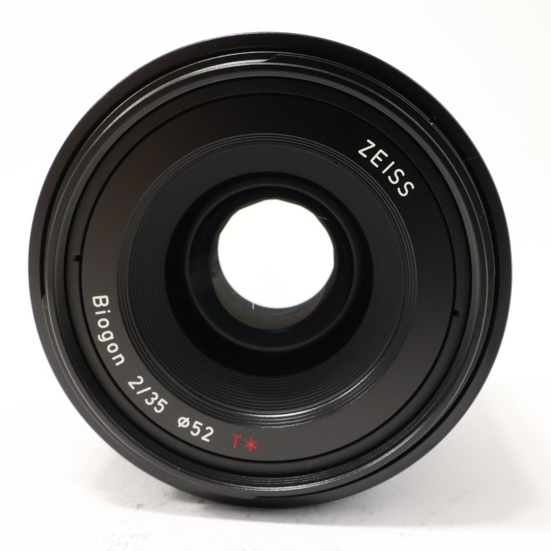 Loxia 2/35 E-mount