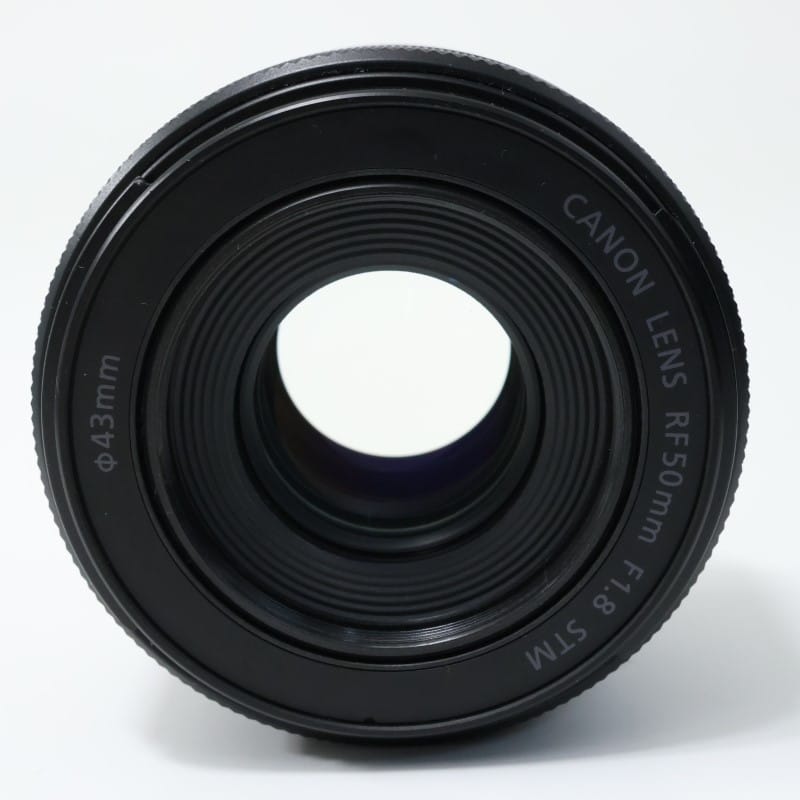 RF50mm F1.8 STM