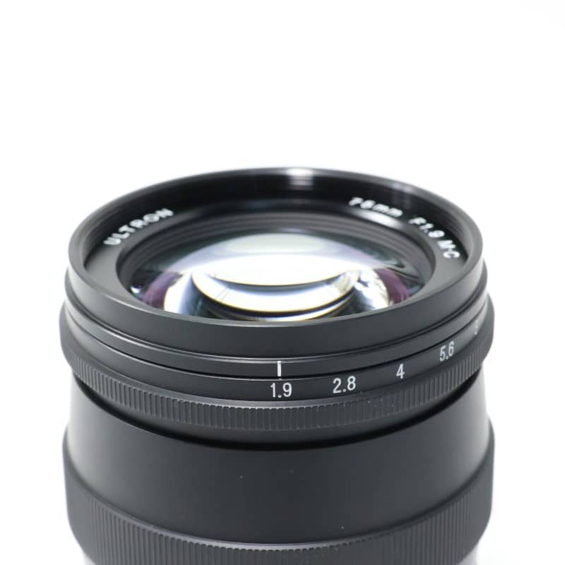ULTRON 75mm F1.9 MC VM