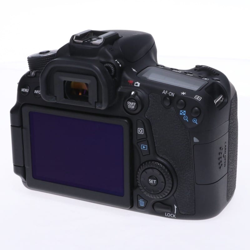 EOS 70D