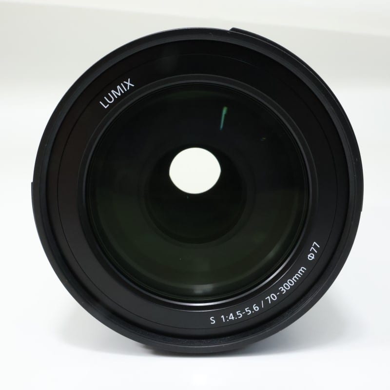 LUMIX S 70-300mm F4.5-5.6 MACRO O.I.S. S-R70300