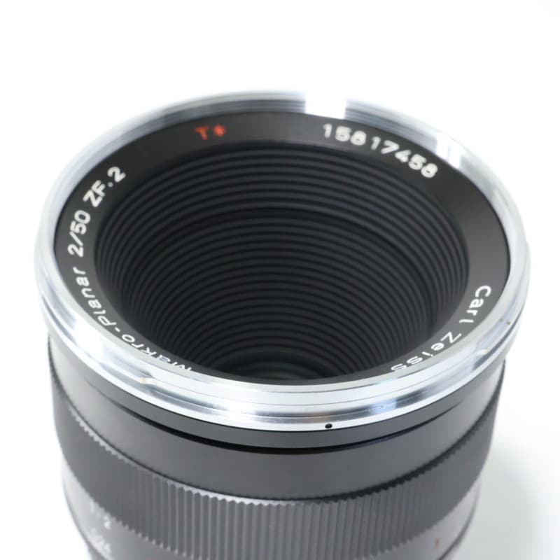 Makro Planar T* 2/50 ZF.2