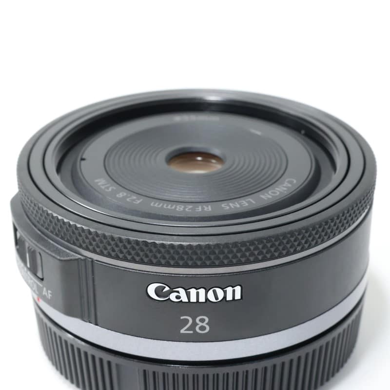 RF28mm F2.8 STM