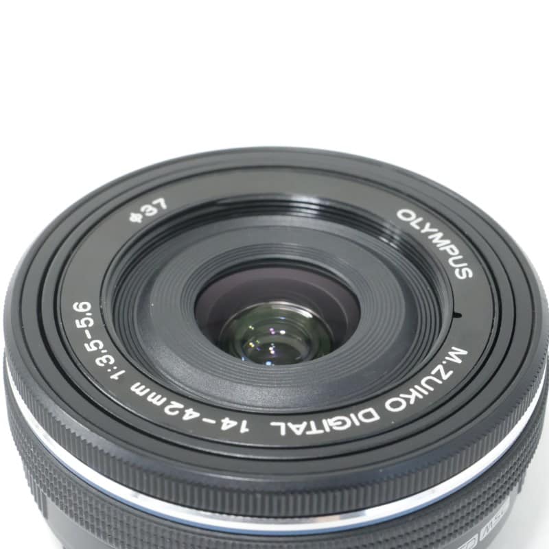 M.ZUIKO DIGITAL ED 14-42mm F3.5-5.6 EZ ブラック