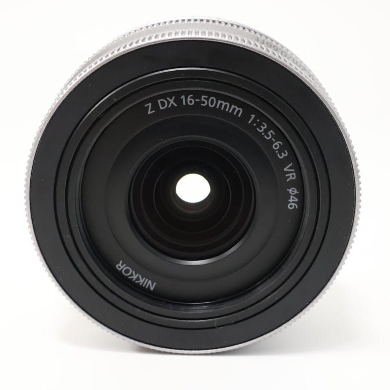 NIKKOR Z DX 16-50mm f/3.5-6.3 VR シルバー