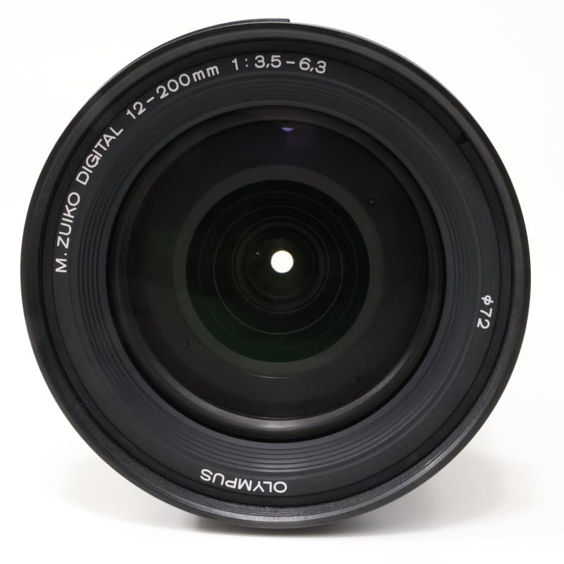 M.ZUIKO DIGITAL ED 12-200mm F3.5-6.3