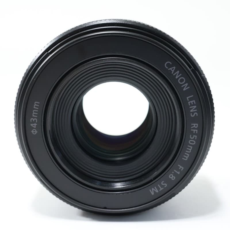 RF50mm F1.8 STM
