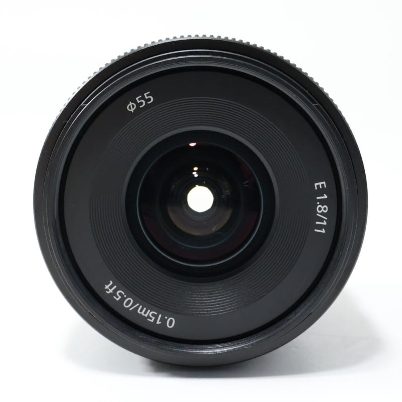E 11mm F1.8 SEL11F18