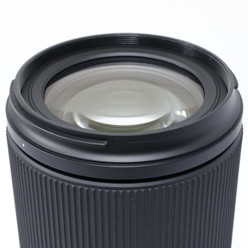 50-300mm F/4.5-6.3 Di III VC VXD (Model A069) ソニーEマウント