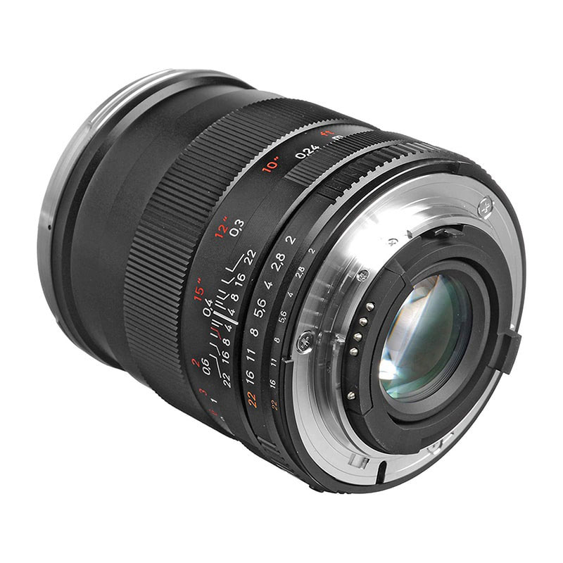 Distagon T* 2/28 ZF.2