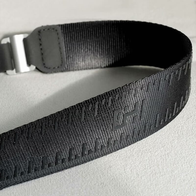 Levo PRO ショルダーストラップ ブラック JLP02B