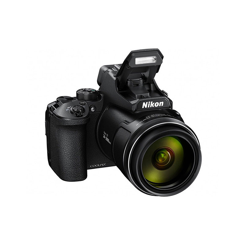 COOLPIX P950