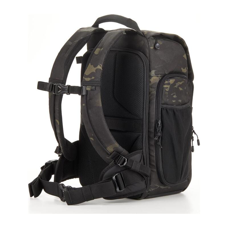 アクシス V2 LT バックパック 18L マルチカムブラック V637-767