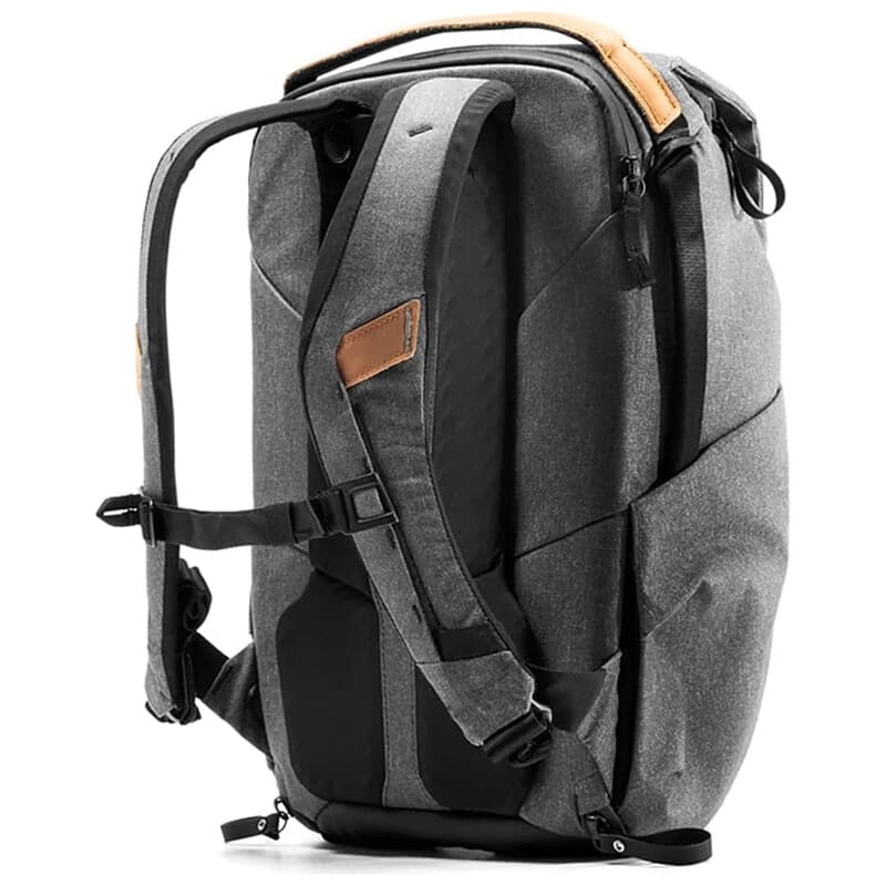 エブリデイ バックパック 30L チャコール BEDB-30-CH-3