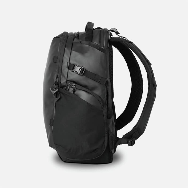 ストラタス フォト 18L (ブラック) STP18-BK-1