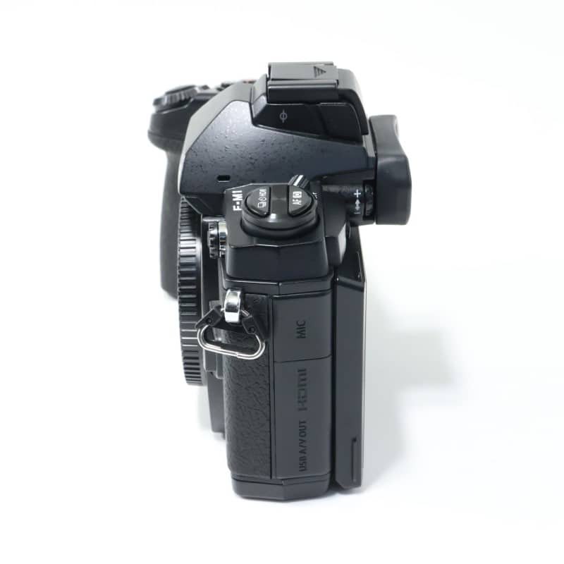 OM-D E-M1 ボディー ブラック