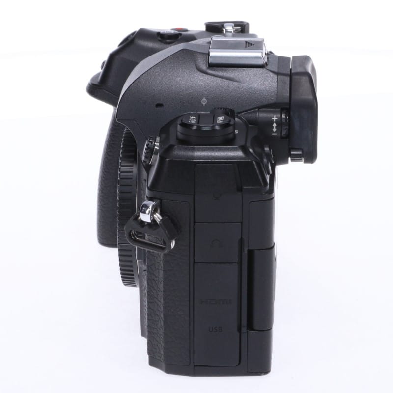 OM SYSTEM OM-1 ボディー