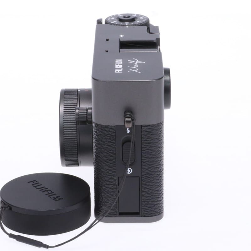 X half (FUJIFILM X-HF1) チャコールシルバー