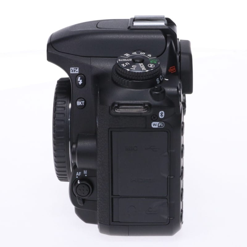 D7500 ボディ