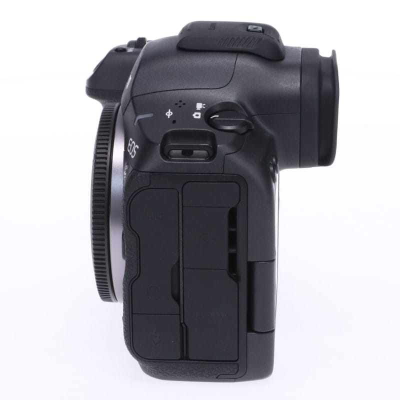 EOS R5 Mark II ボディー