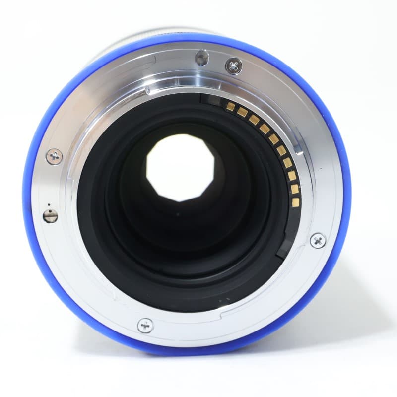 Loxia 2.4/85 E-mount