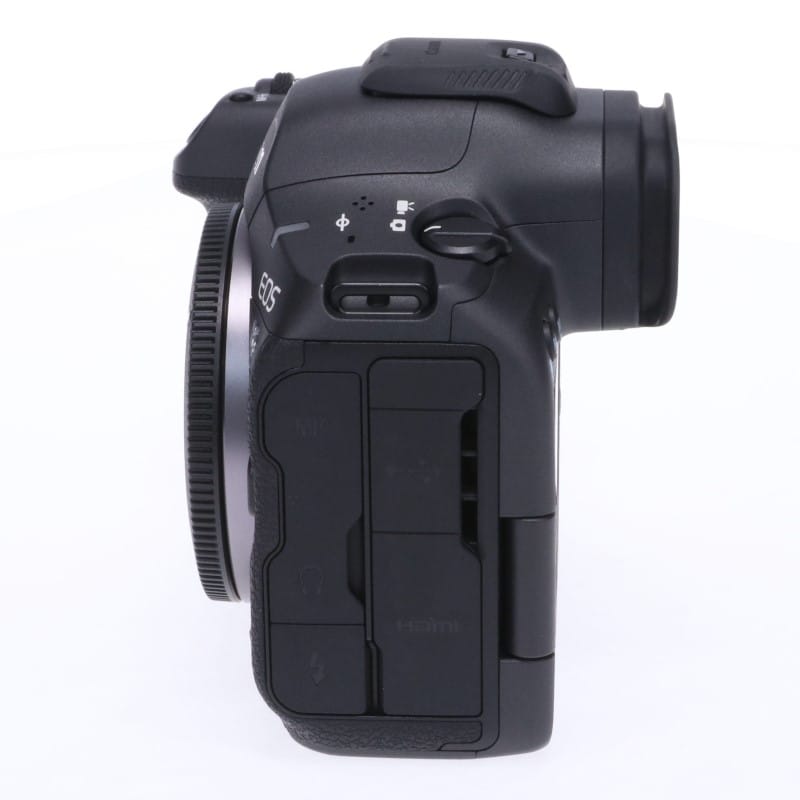 EOS R5 Mark II ボディー