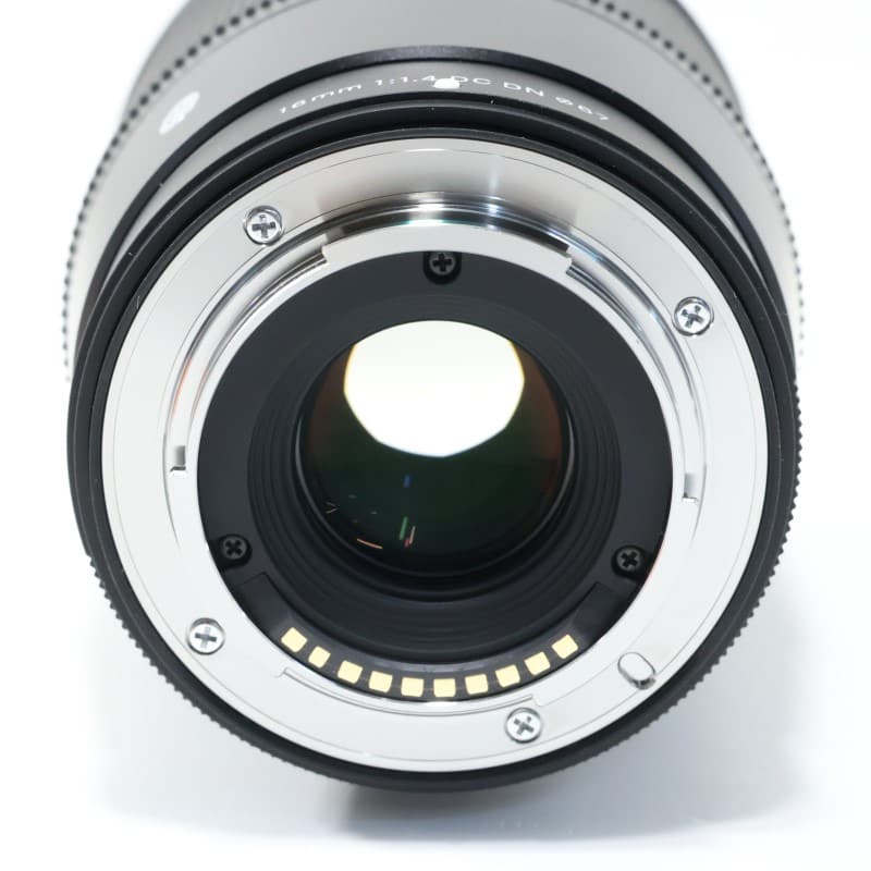 16mm F1.4 DC DN Contemporary 富士フイルムX