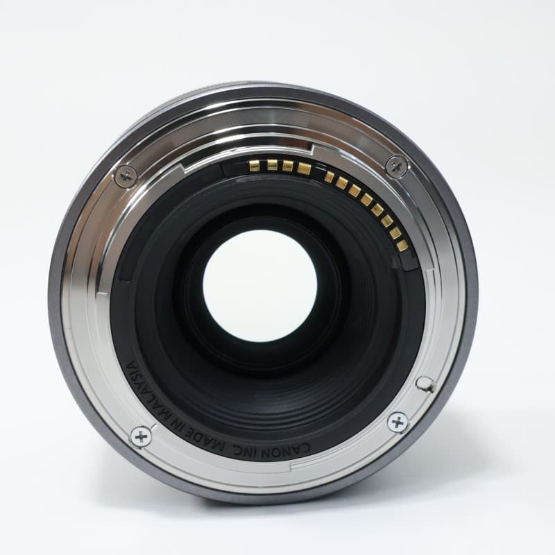 RF50mm F1.8 STM