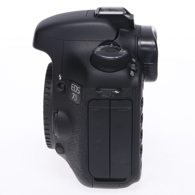 Canon［キヤノン］ EOS 7D ボディ（C2120121932832）｜デジタル一眼 