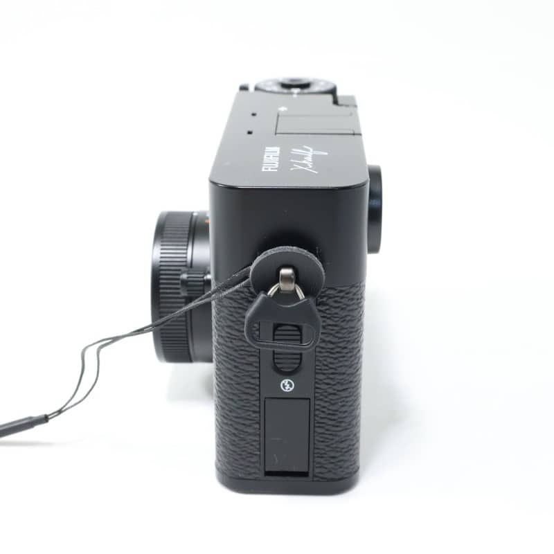 X half (FUJIFILM X-HF1) ブラック