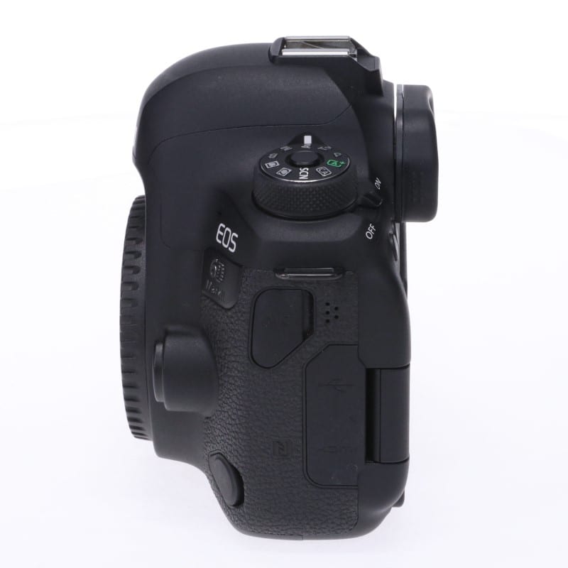 EOS 6D Mark II ボディー
