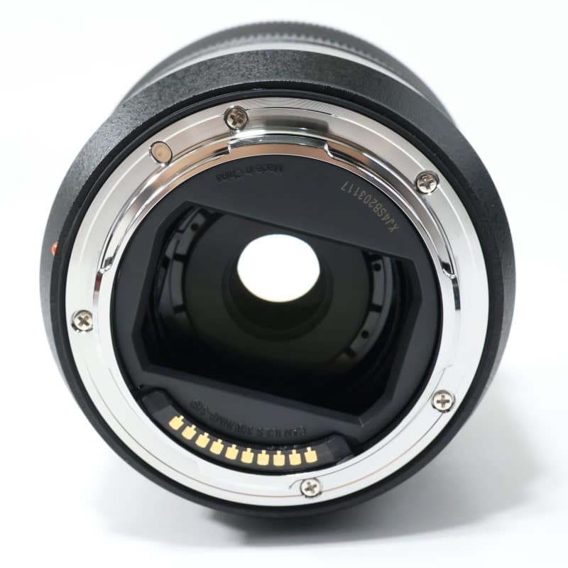 LUMIX S 20-60mm F3.5-5.6 S-R2060