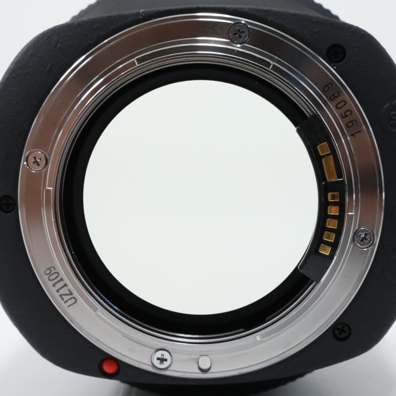 EF 85mm 1.2 L II USM