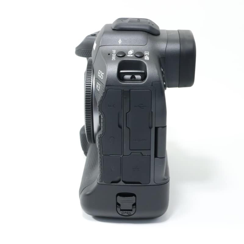 EOS R3 ボディー