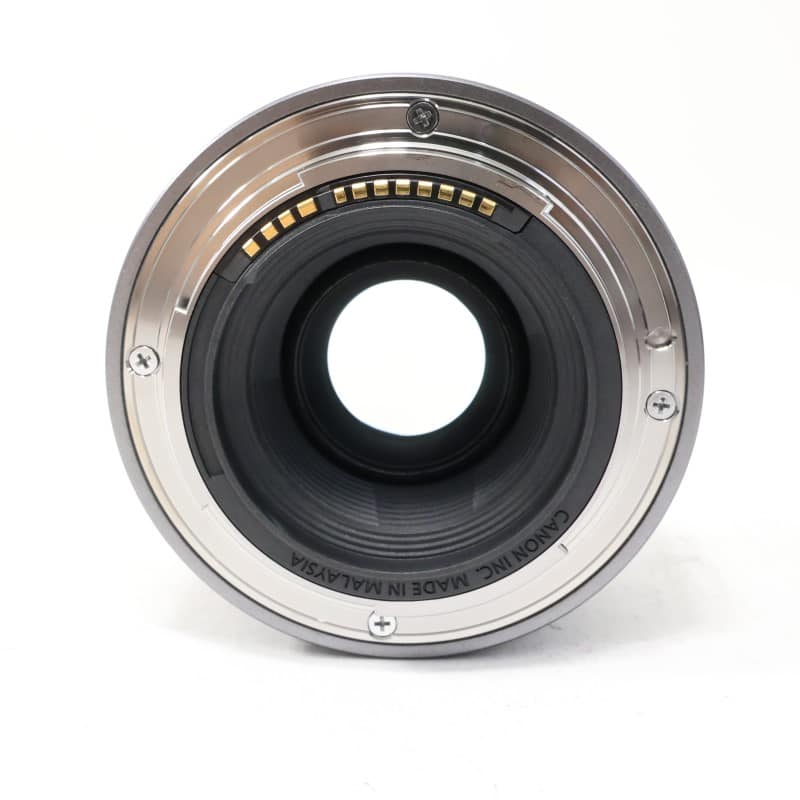 RF50mm F1.8 STM