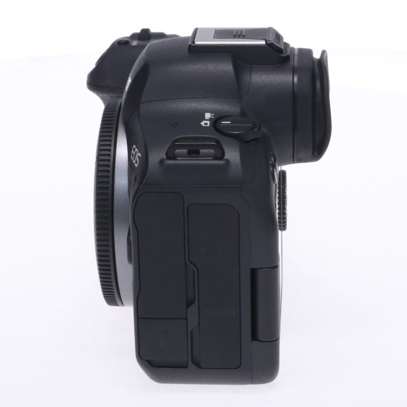 EOS R6 Mark II ボディー