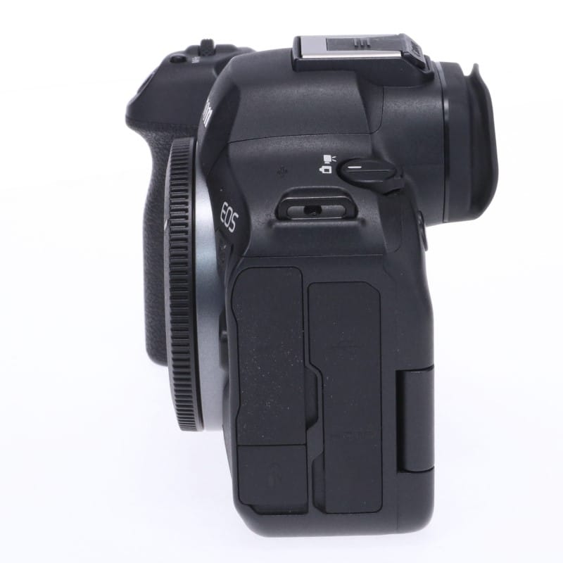 EOS R6 Mark II ボディー