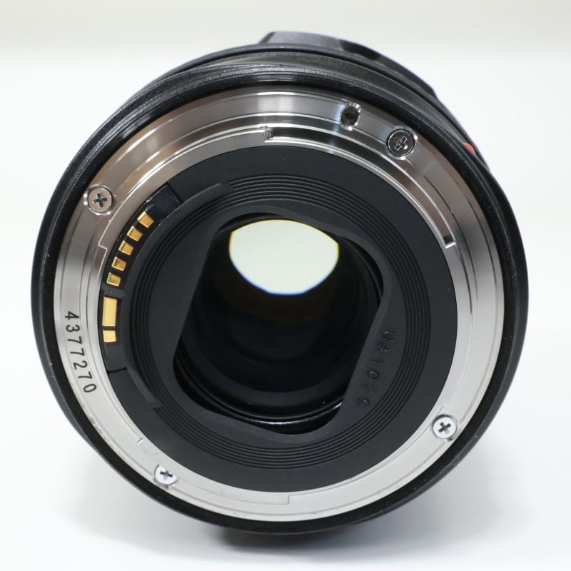 EF 24-105mm F4 L IS USM