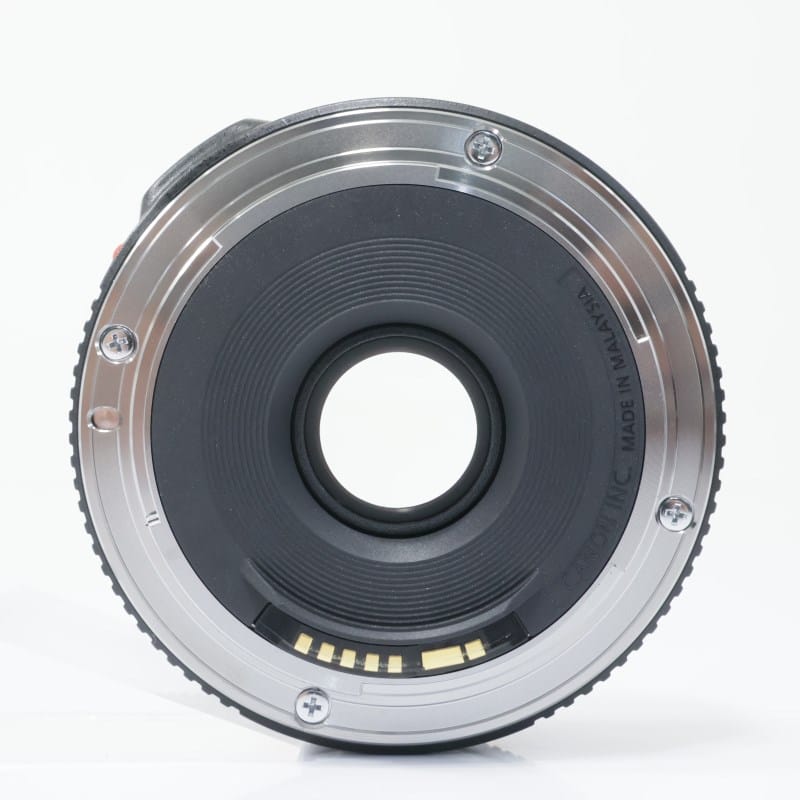 EF40mm F2.8 STM