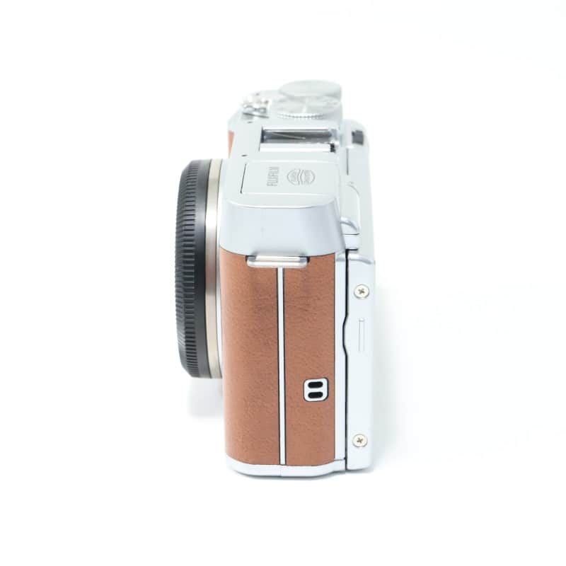 FUJIFILM X-M1 ボディ ブラウン