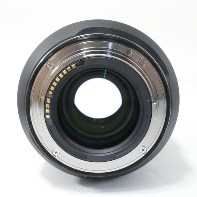RF135mm F1.8 L IS USM