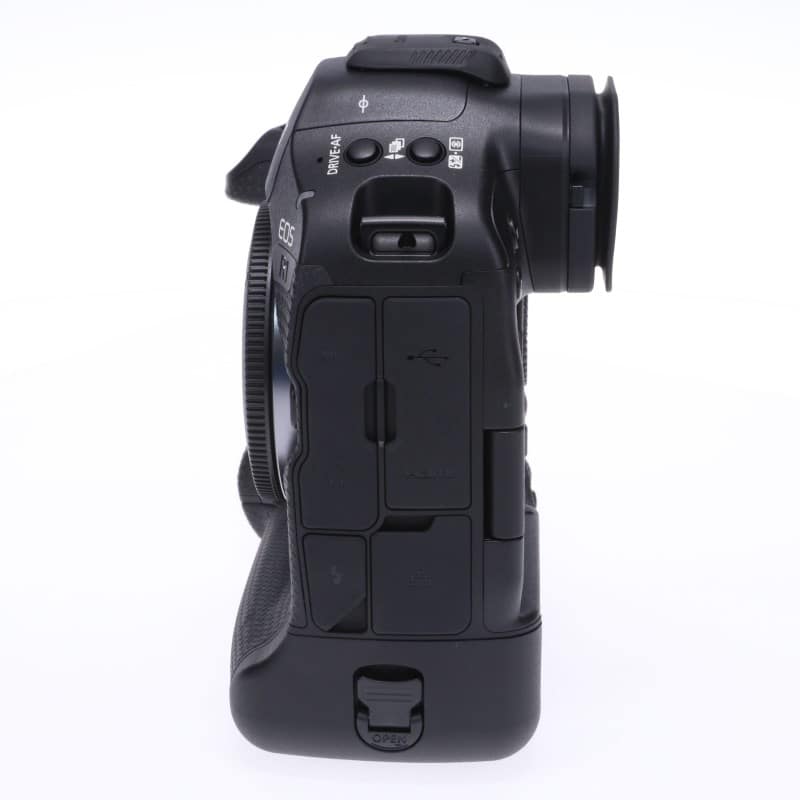 EOS R1 ボディー