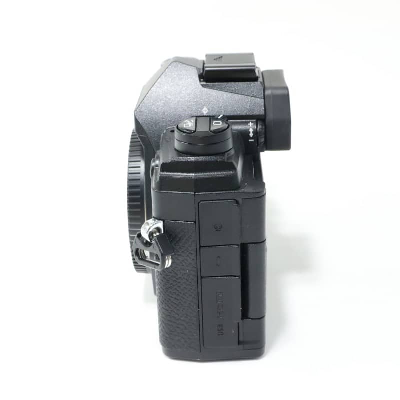 OM SYSTEM OM-5 ボディー ブラック