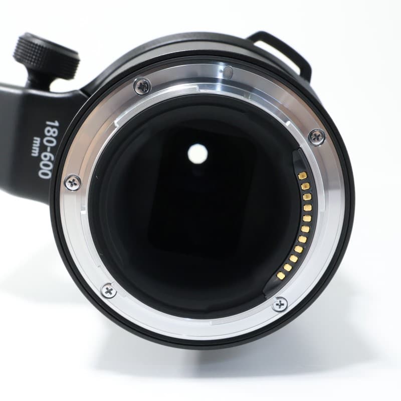 NIKKOR Z 180-600mm f/5.6-6.3 VR