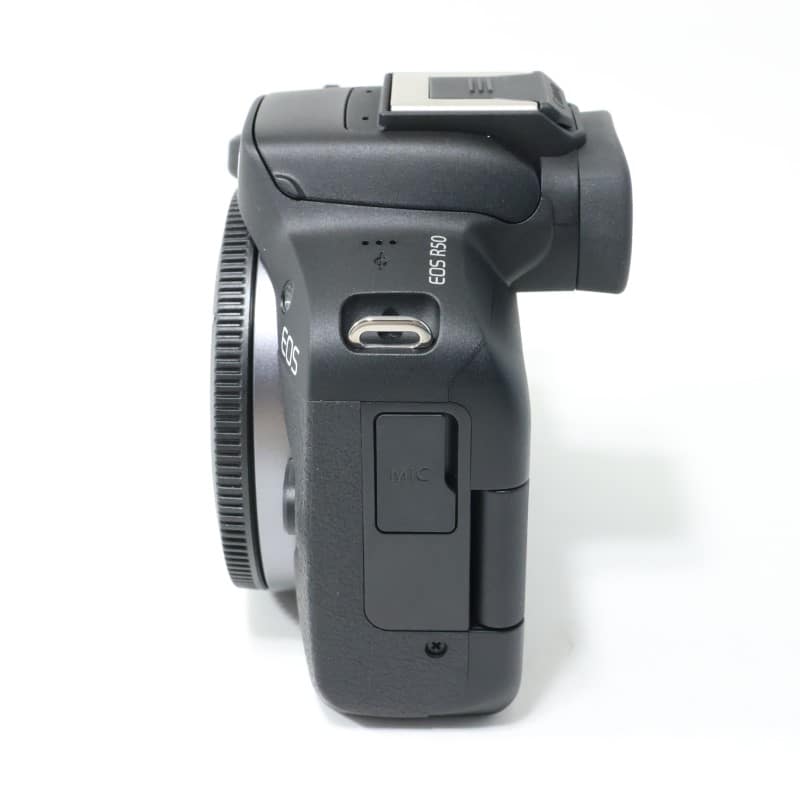 EOS R50 ボディー ブラック