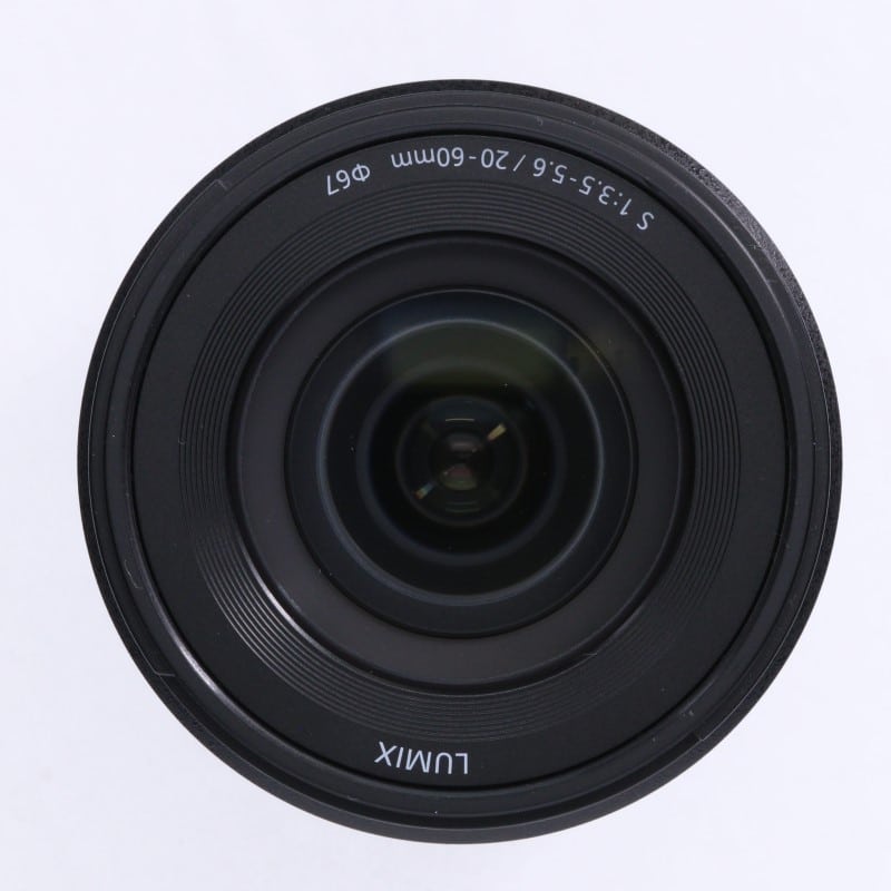 LUMIX S 20-60mm F3.5-5.6 S-R2060