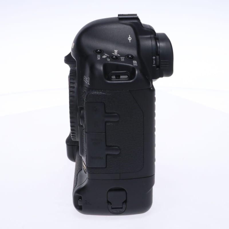 EOS-1Ds Mark II